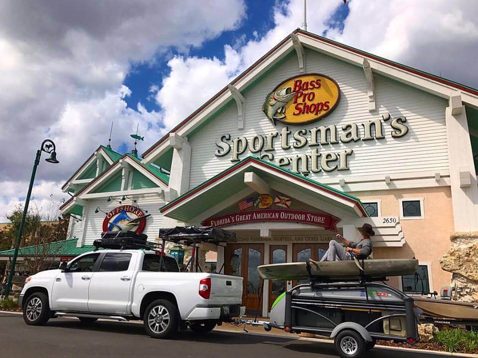 Bass pro Shops store