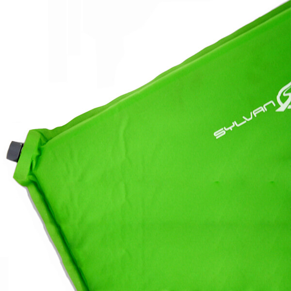 corner sleeping pad studio photo front view
